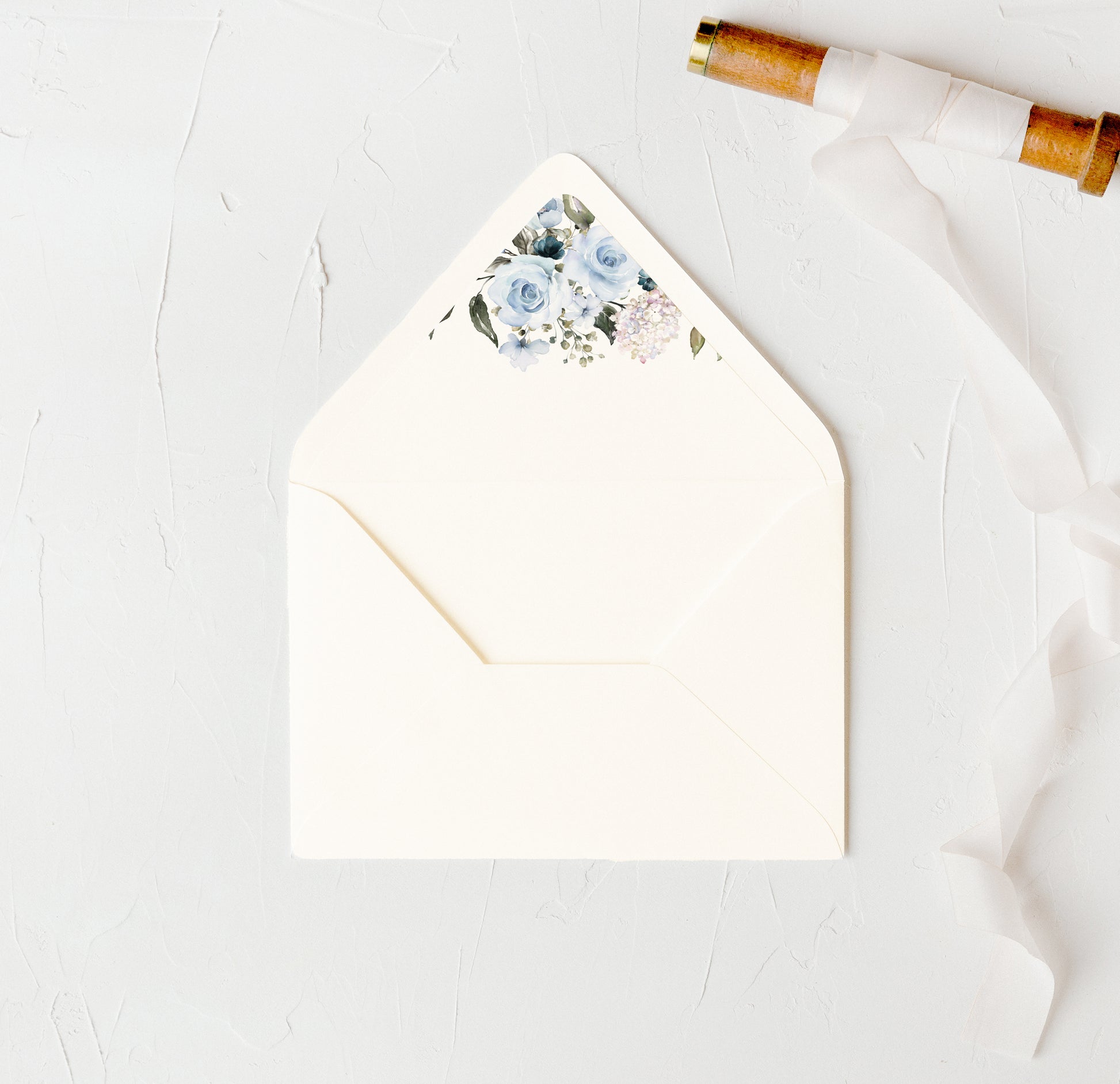 Blue Roses Envelope Lining