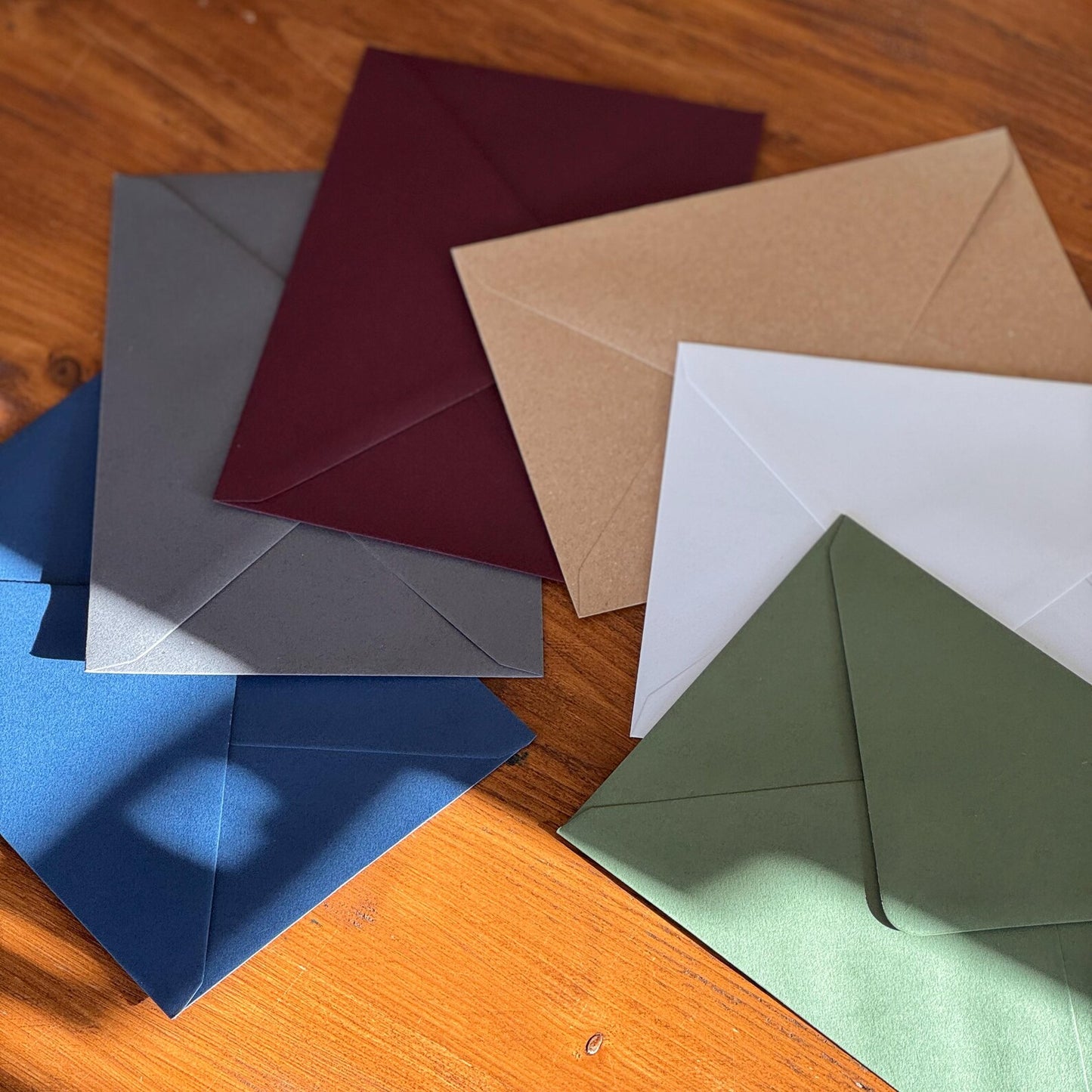 Geometric Wedding Invitation – Gold Line Design with Kraft Envelopes