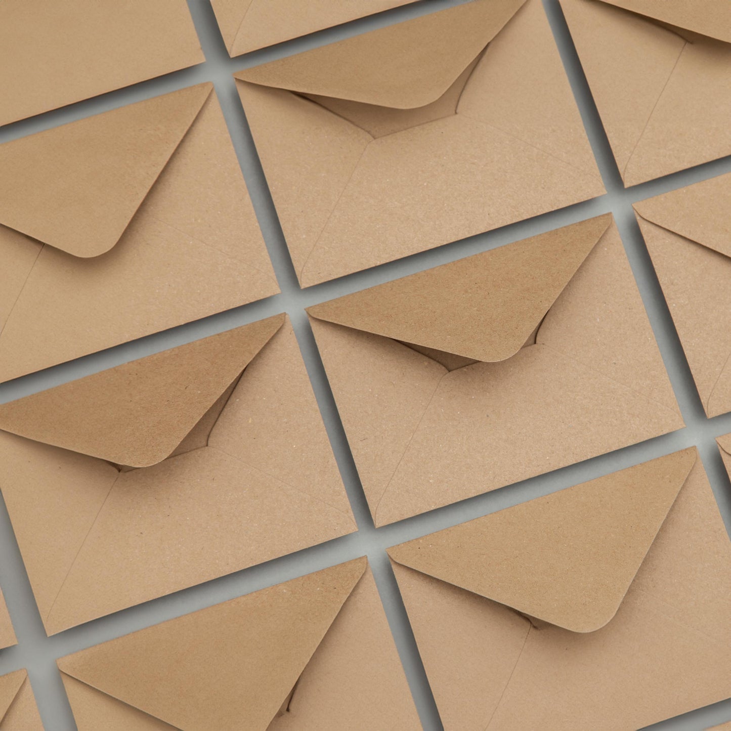 Gold Confetti Wedding Invitation – Modern Celebration Design with Kraft Envelopes