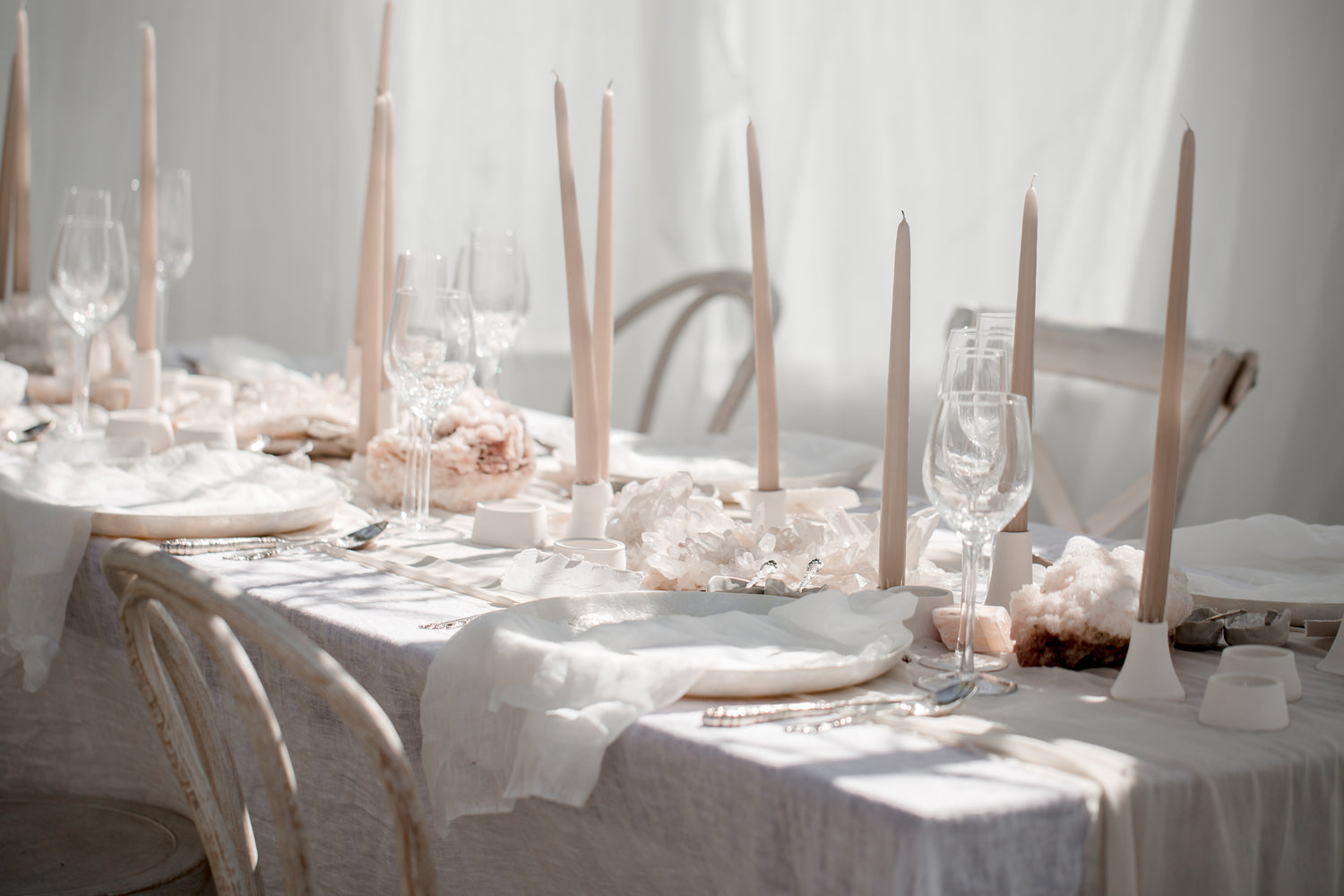 table setting with blush candles 
